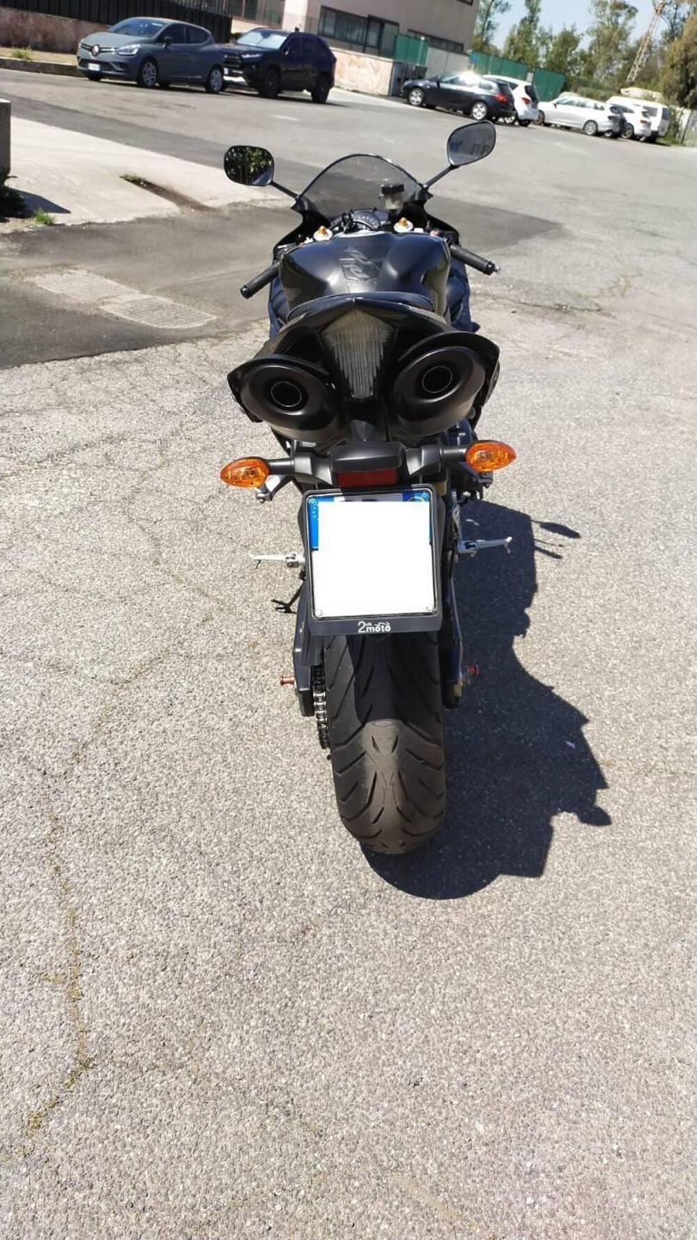 Yamaha YZF R1 (2007 - 08) (11)