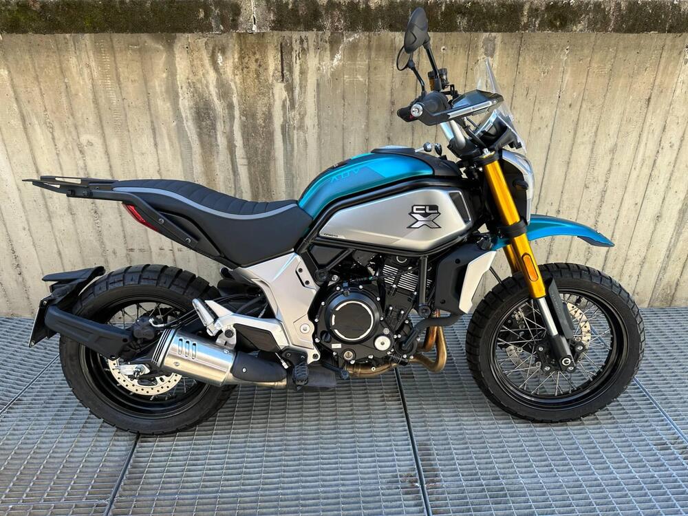 CFMOTO 700CL-X Adventure (2023 - 25)