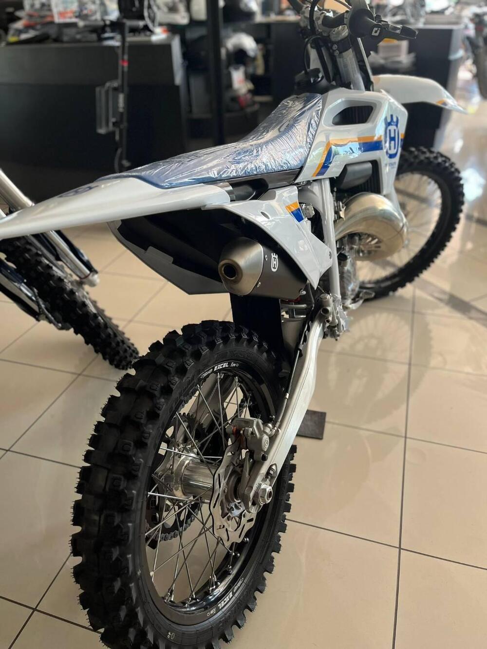 Husqvarna TC 125 Heritage (2023) (3)