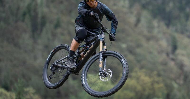Dai droni alle eMTB! DJI entra nel mondo ebike con il suo primo (potente) motore, l&#039;Avinox