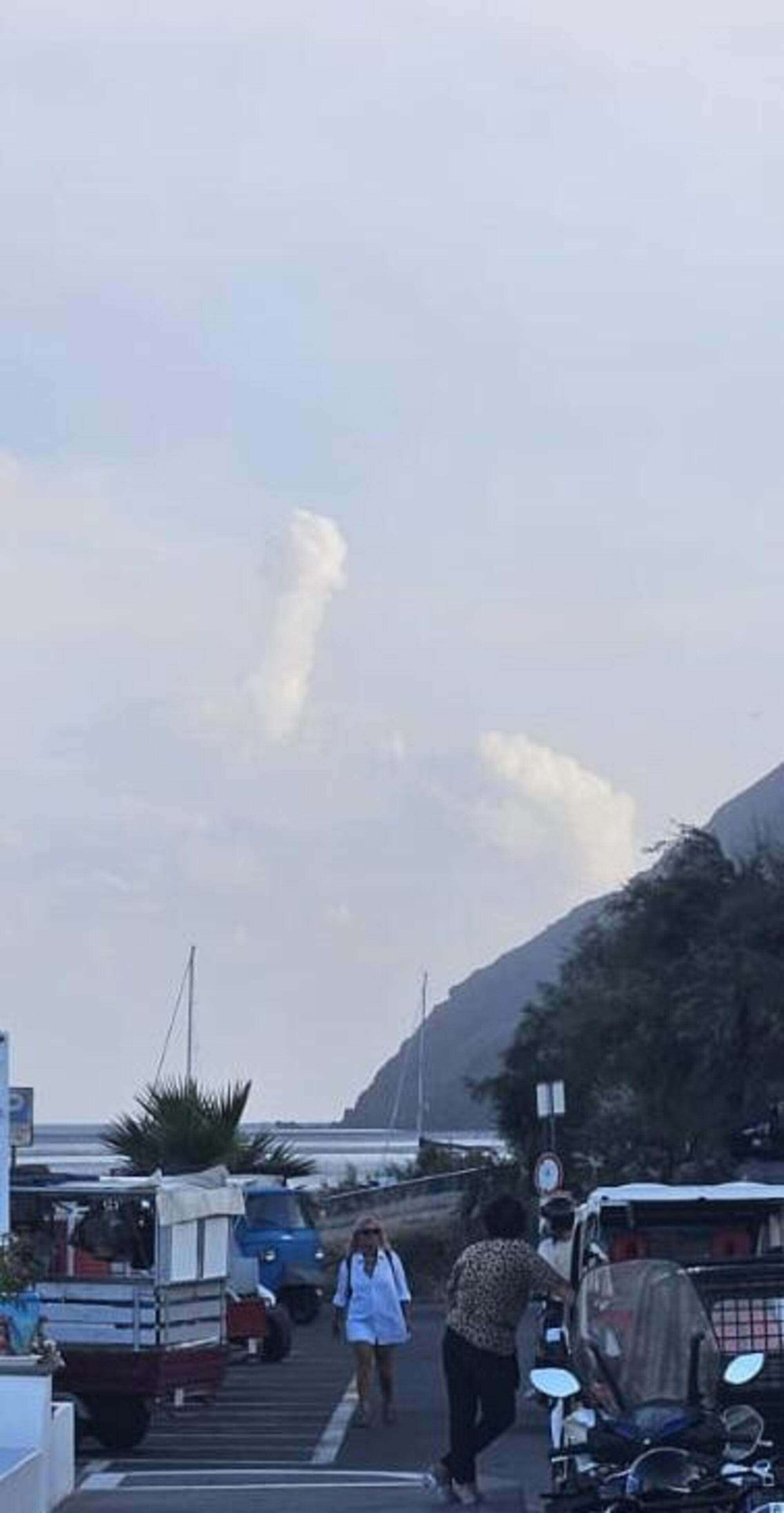 Ai piedi di Iddu, il vulcano di Stromboli il 3 luglio 2024