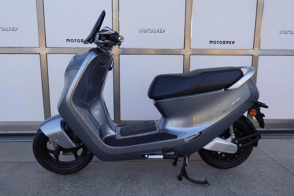 Yadea C1S (2020 - 25) (3)