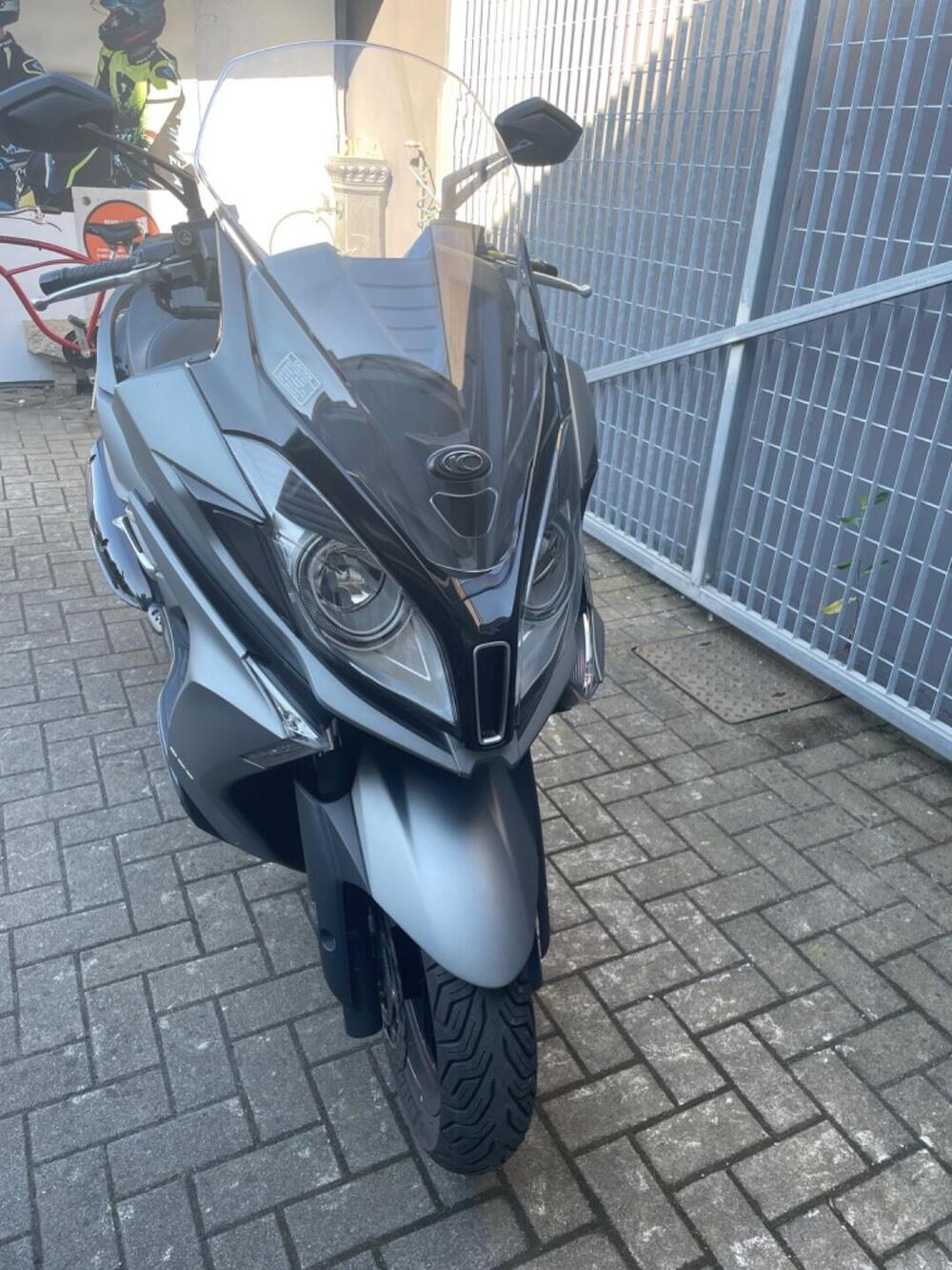 Kymco Downtown 350i ABS (2016 - 20) (2)