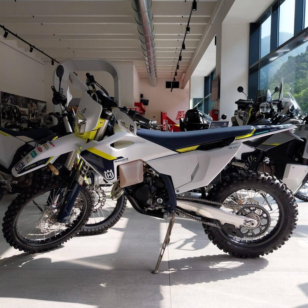 Husqvarna TE 125 (2025) (2)