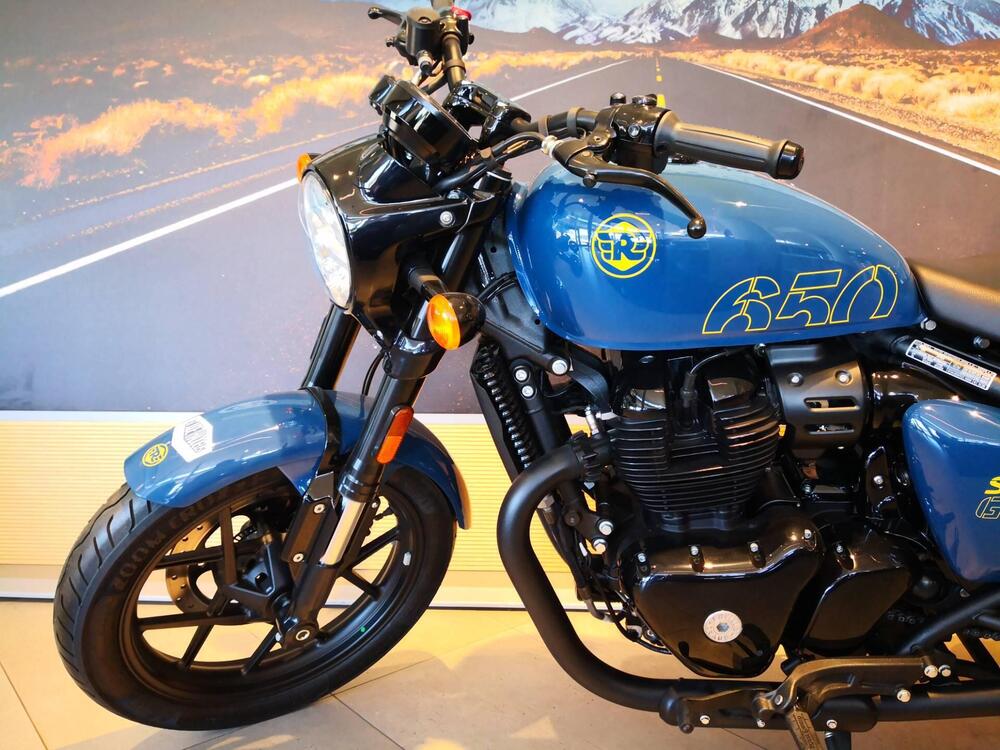 Royal Enfield Shotgun 650 (2024 - 26) (11)