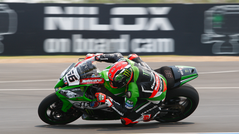 SBK, Rea subito davanti a tutti a Buriram