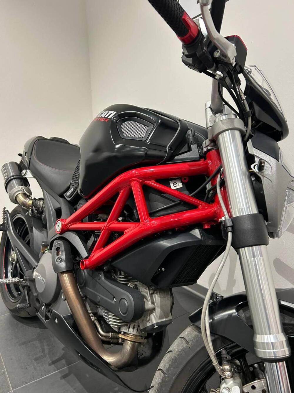 Ducati Monster 796 (2010 - 13) (11)