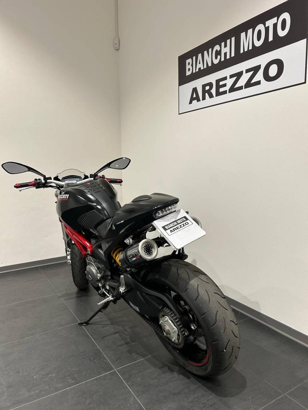 Ducati Monster 796 (2010 - 13) (4)