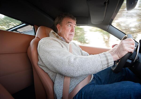 &ldquo;Altro che Ferrari...&rdquo;: Jeremy Clarkson ha finalmente trovato un&rsquo;auto elettrica che gli piace? Ecco quale e perch&eacute; (e no, non &egrave; italiana n&eacute; europea n&eacute; una Tesla)