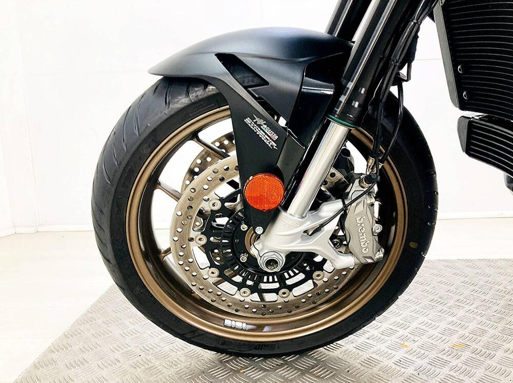 MV Agusta Turismo Veloce 800 Lusso SCS (2021 - 25) (15)