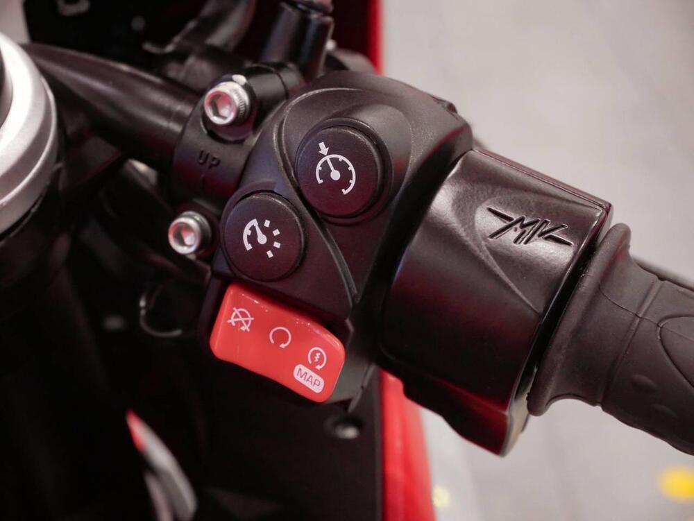 MV Agusta Superveloce 800 S (2021 - 25) (9)