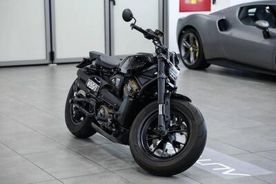 Harley-Davidson 1200 Custom (2017) - XL 1200C usata