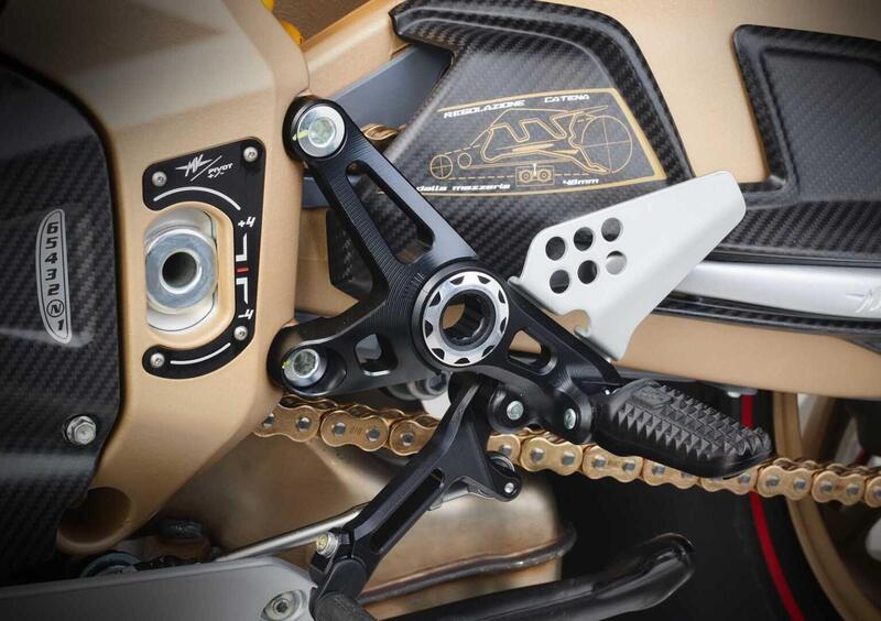 MV Agusta Superveloce 1000 Superveloce 1000 Serie Oro (2024 - 25) (20)