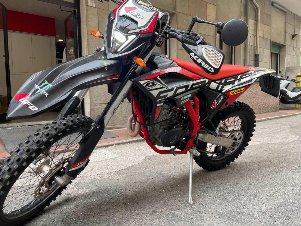 Betamotor RR 125 4T Enduro LC (2021 - 23) (2)