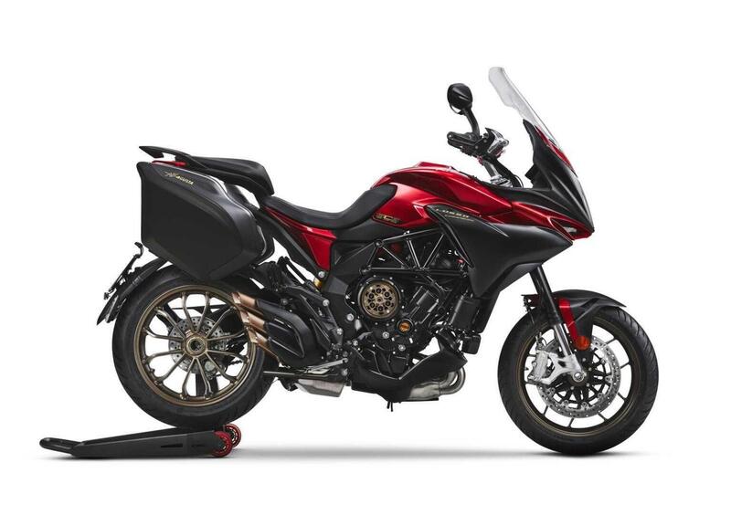 MV Agusta Turismo Veloce 800 Turismo Veloce 800 Lusso SCS (2021 - 25) (2)