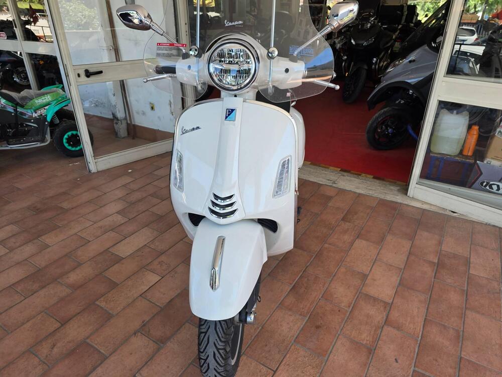 Vespa GTS 300 Super (2023 - 24) (7)
