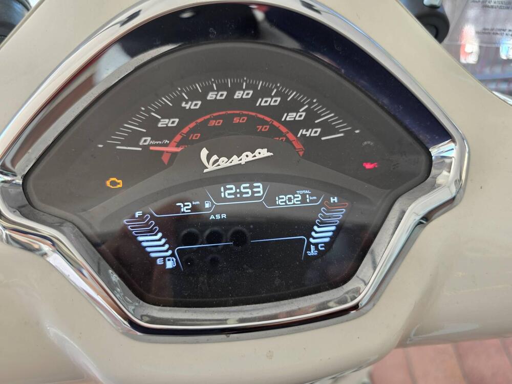 Vespa GTS 300 Super (2023 - 24) (10)