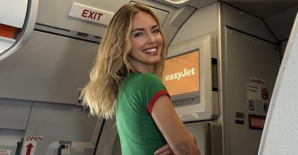 Chiara Ferragni, anche con easyJet &egrave; un fraintendimento? Viaggia come i &ldquo;poveri&rdquo;, ma &egrave; un #adv oppure... E la compagnia non dice niente?