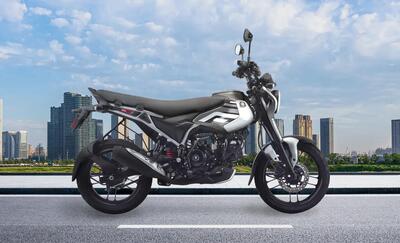 Bajaj Freedom 125: la commuter bi-fuel, gas e benzina!