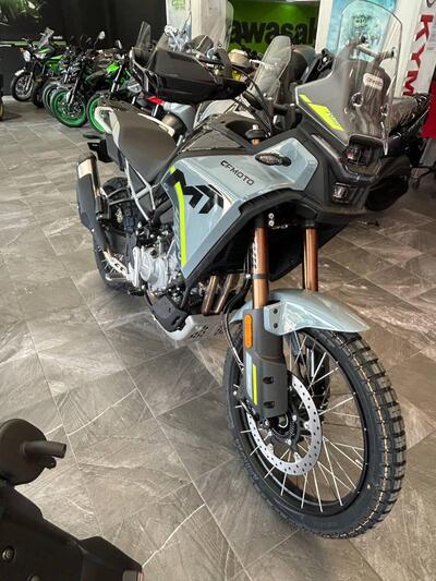 CFMOTO 450MT (2024 - 25) nuova