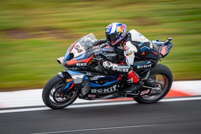 SBK 2024. GP del Regno Unito a Donington. Toprak Razgatlioglu si conferma il pi&ugrave; veloce nelle FP2