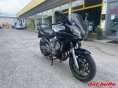 Yamaha FZ6 Fazer (2004 - 07) usata