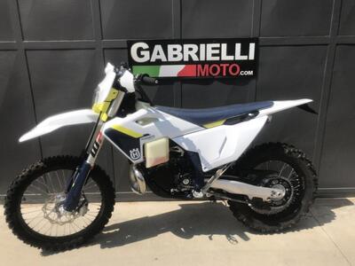 Husqvarna TE 300 (2025) usata