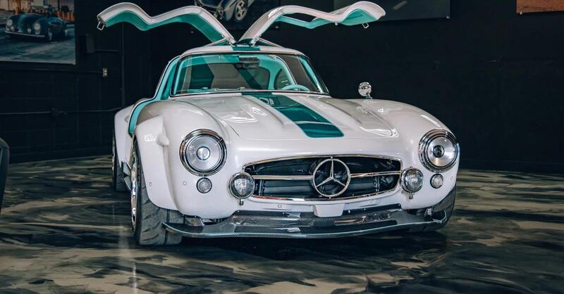 Mercedes 300SL o Tesla Model 3? Come osa una elettrica... 