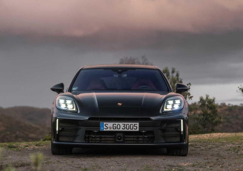 Porsche Panamera (3)