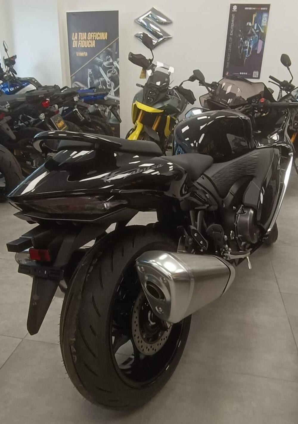 Suzuki GSX 1300 R Hayabusa (2021 - 24) (5)