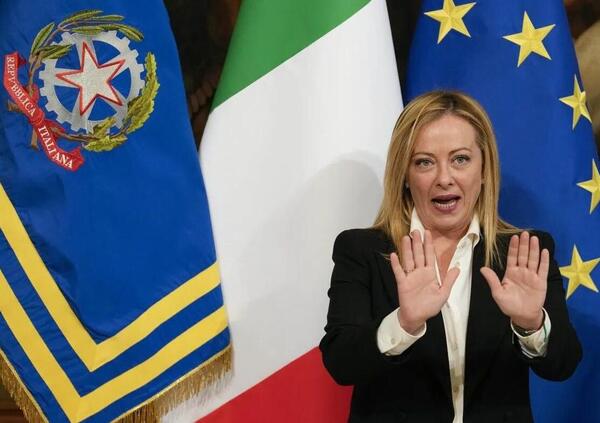 Siamo i primi a dirvi che se vincer&agrave; Trump salter&agrave; il governo Meloni per colpa di Salvini. Ecco perch&eacute; questa ipotesi &egrave; sempre pi&ugrave; possibile. C&#039;entrano anche Le Pen e Putin...