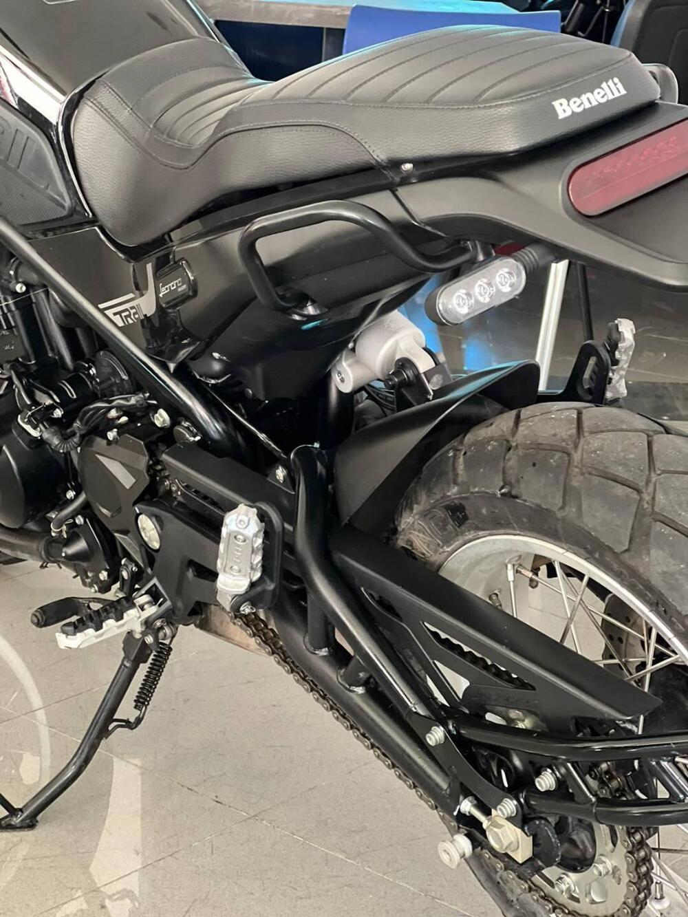 Benelli Leoncino 500 Trail (2021 - 26) (2)