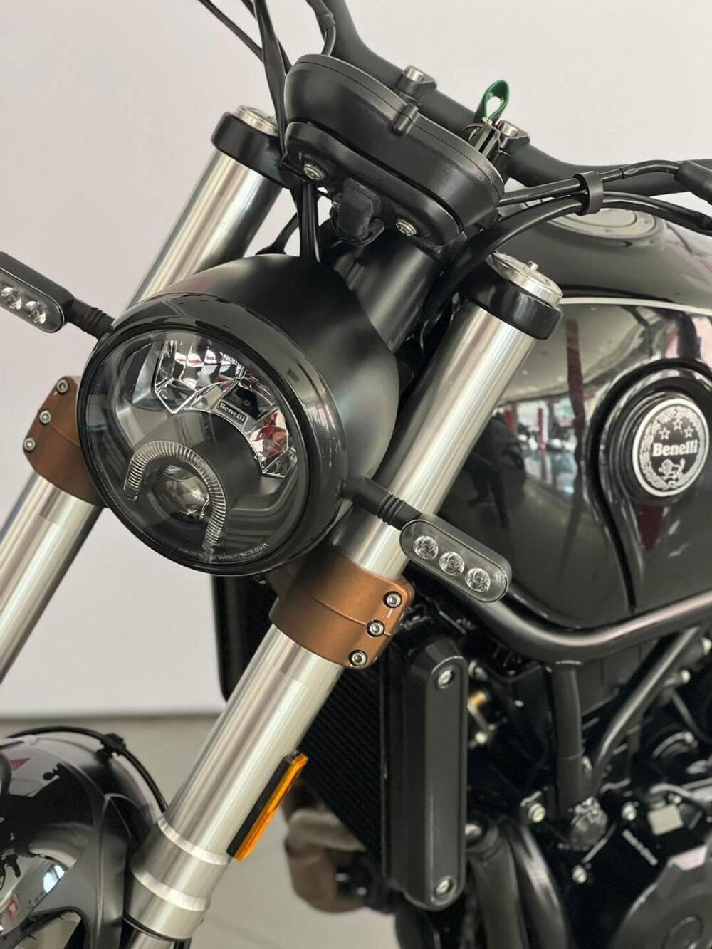 Benelli Leoncino 500 Trail (2021 - 26) (5)