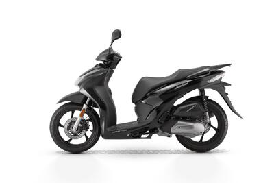 Novit&agrave; QJ Motor SQ16, 125 a ruota alta: ha le carte in regola per sfidare i big del mercato?