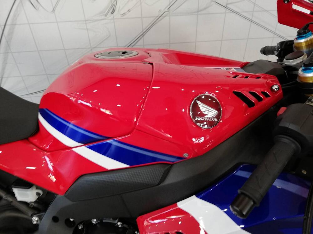 Honda CBR 1000 RR-R Fireblade SP (2024 - 25) (8)