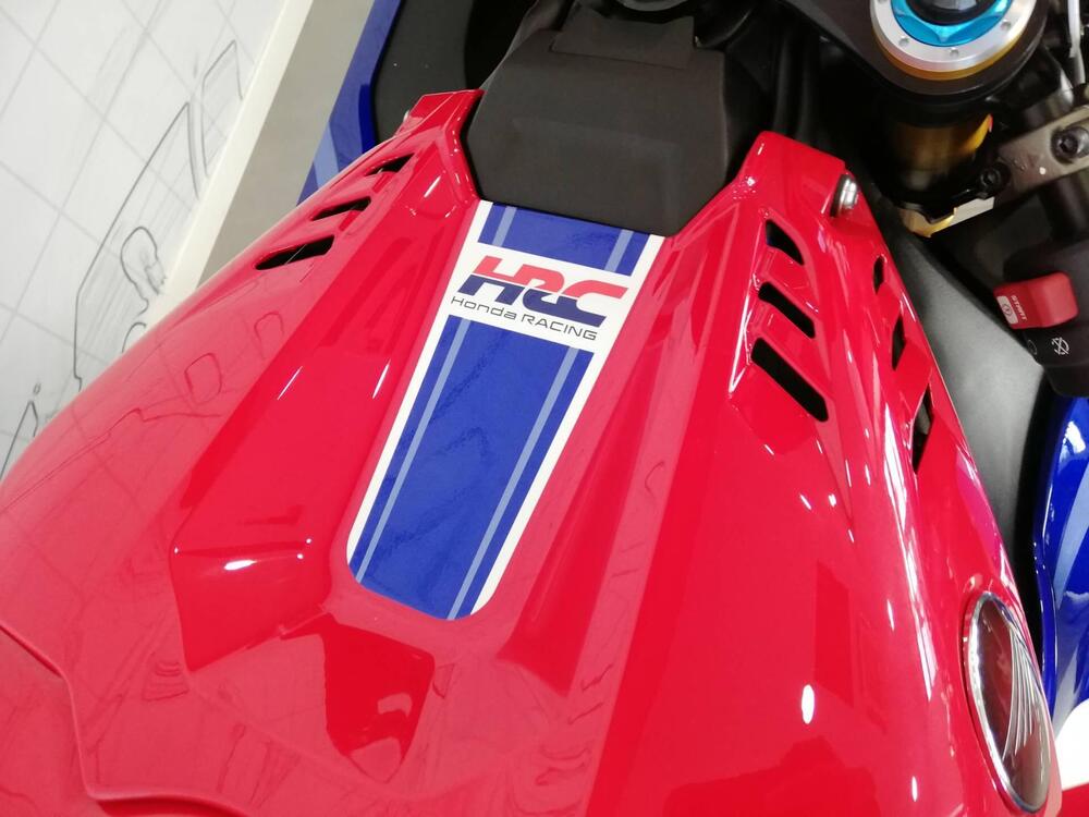 Honda CBR 1000 RR-R Fireblade SP (2024 - 25) (9)