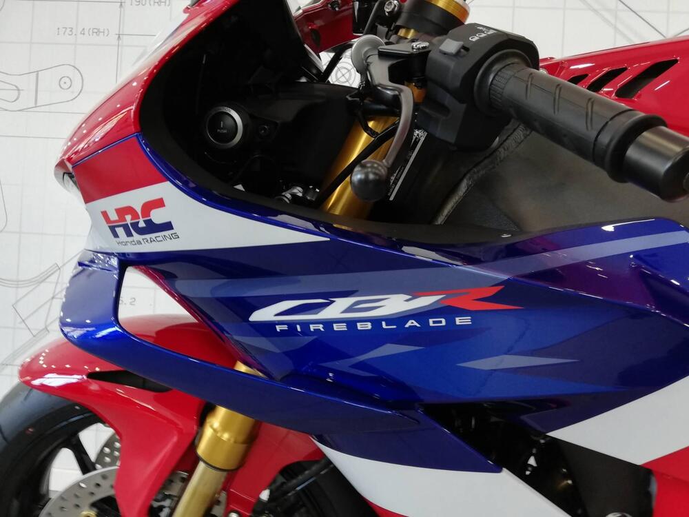Honda CBR 1000 RR-R Fireblade SP (2024 - 25) (20)