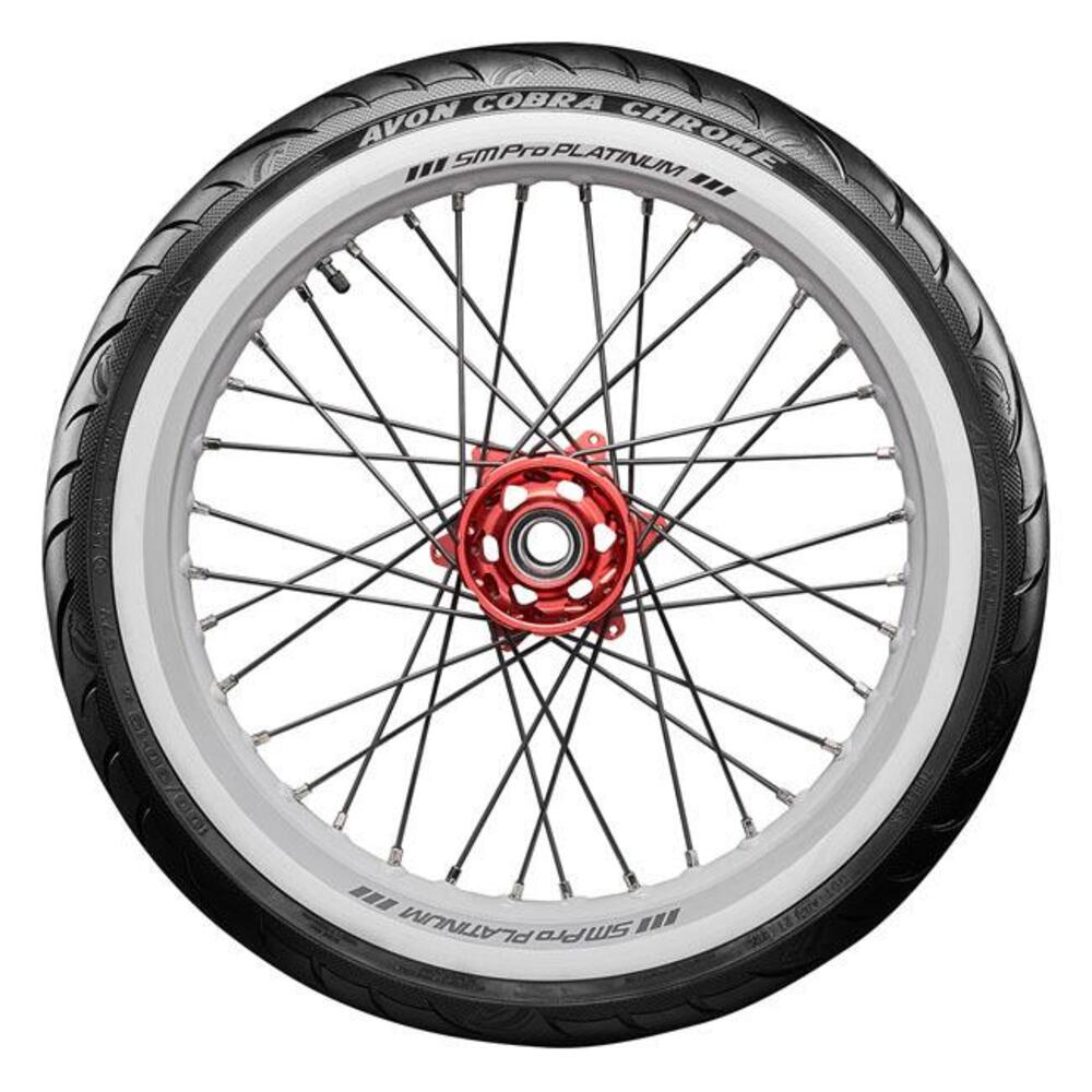 Pneumatico anteriore Avon Cobra Chrome 100/90-19 5