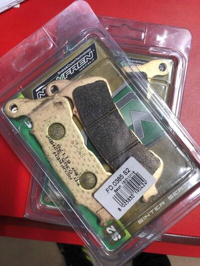 COPPIA PASTIGLIE NEW FREN FD0385S2 Newfren