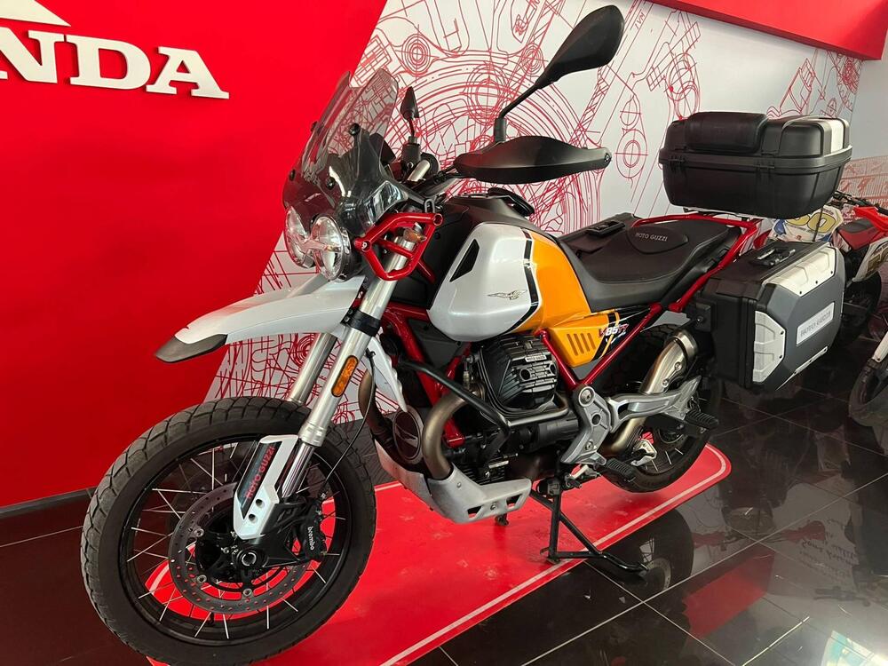 Moto Guzzi V85 TT Travel (2021 - 23) (8)