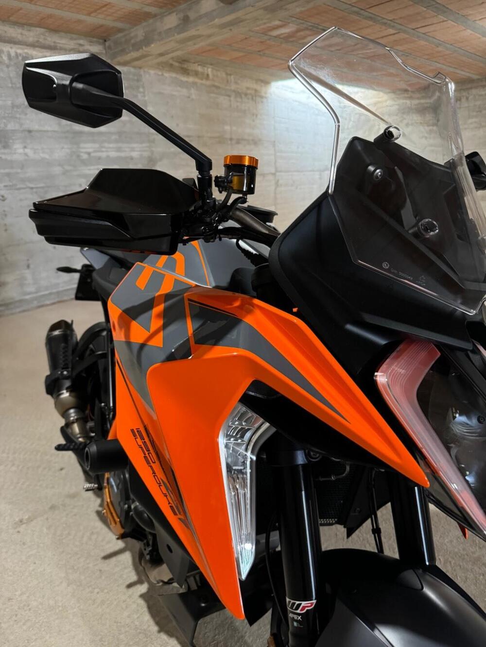 KTM 1290 Super Duke GT (2022 - 25) (13)