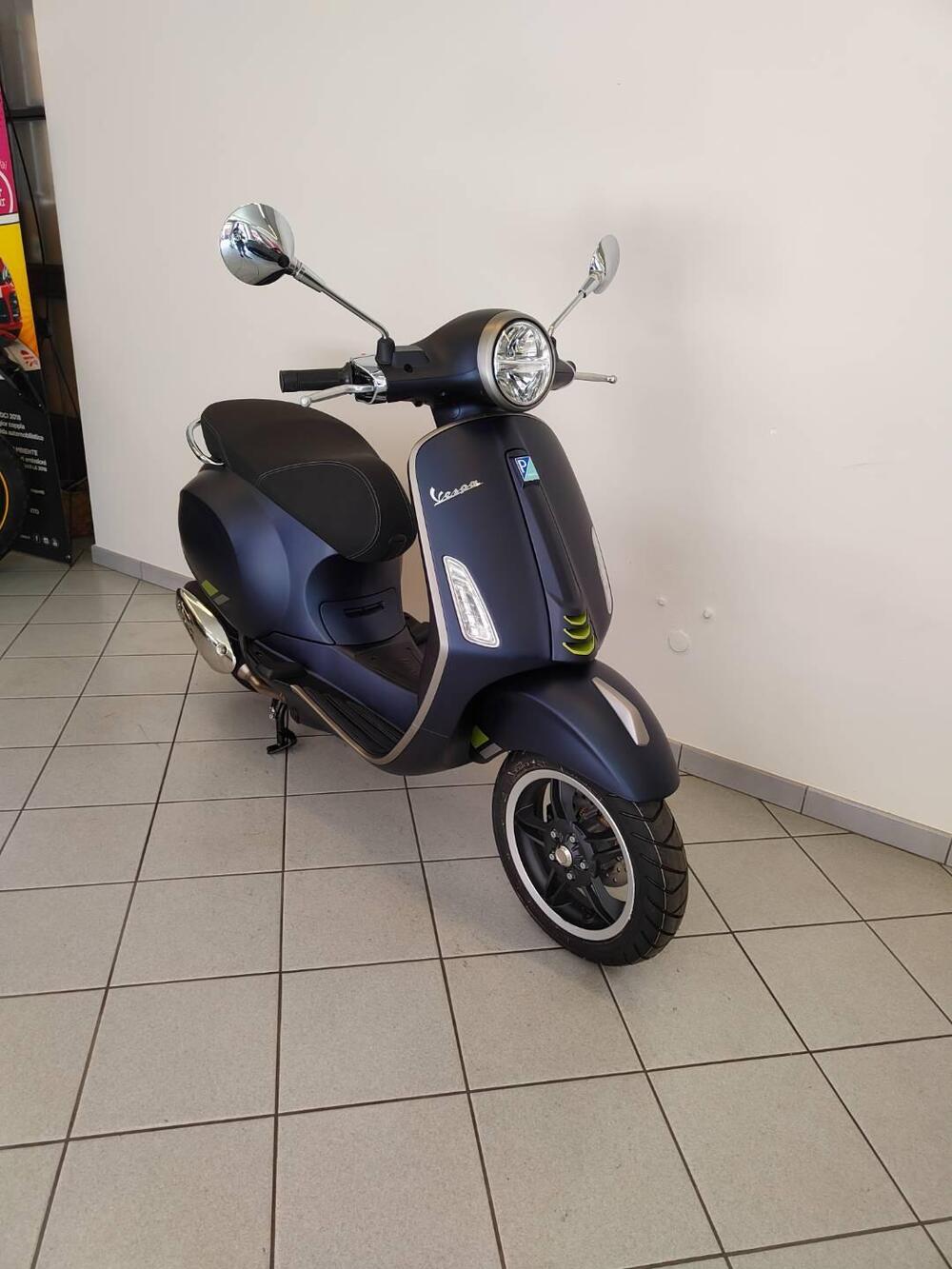 Vespa Primavera 125 Tech (2024 - 25) (4)