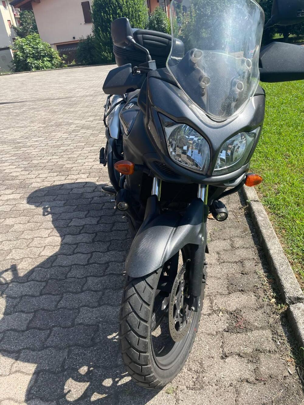 Suzuki V-Strom 650 ABS (2011 - 17) (2)