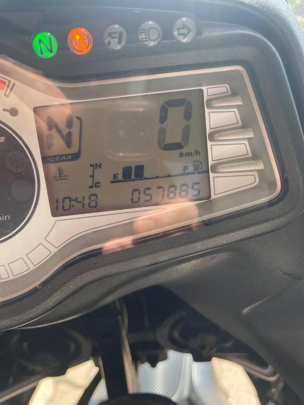 Suzuki V-Strom 650 ABS (2011 - 17) (4)