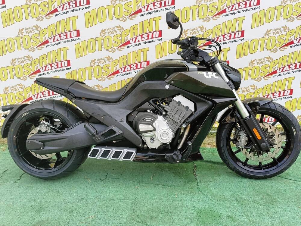 Benda Motorcycles LFC 700 (2024 - 25) (2)
