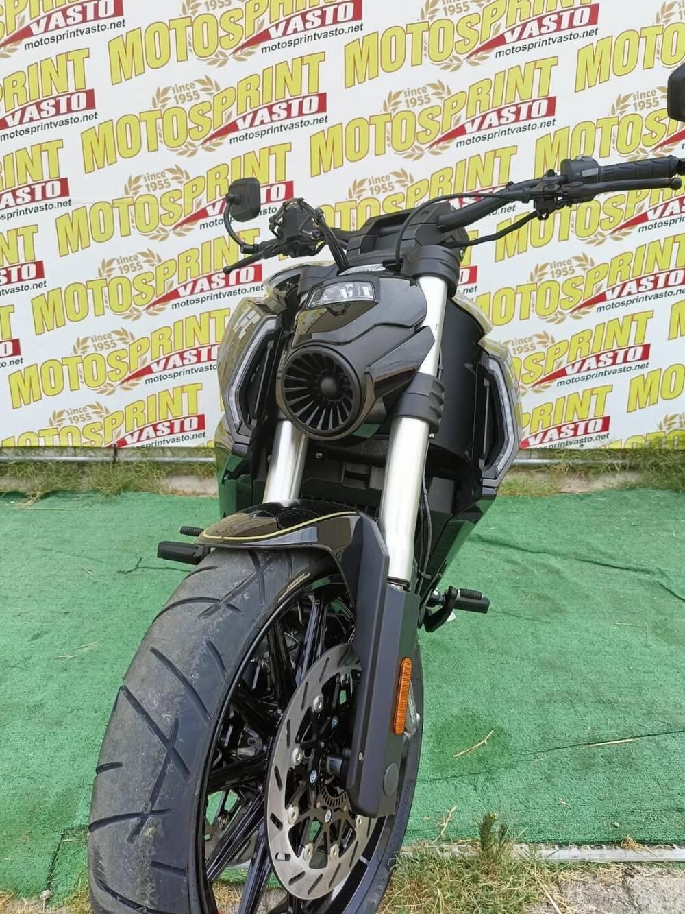 Benda Motorcycles LFC 700 (2024 - 25) (3)