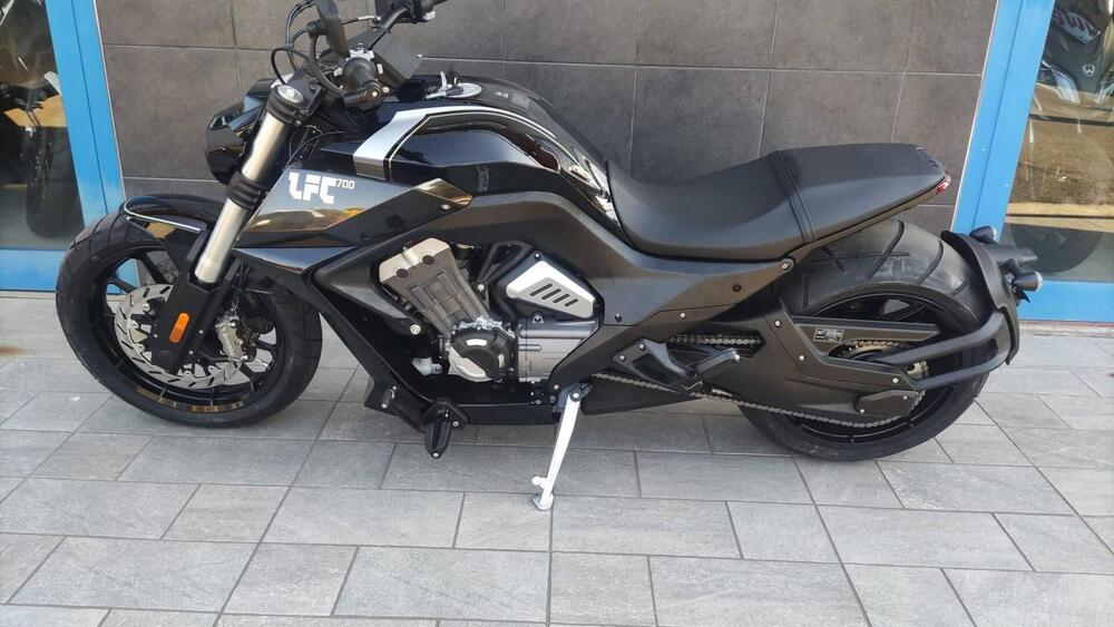 Benda Motorcycles LFC 700 (2024 - 25) (2)