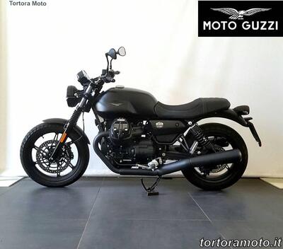 Moto Guzzi V7 Stone (2021 - 24) usata