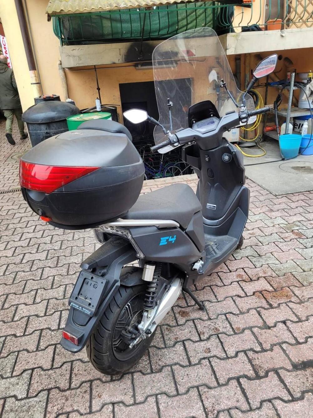 Lifan E4 L1e (2021 - 25) (3)