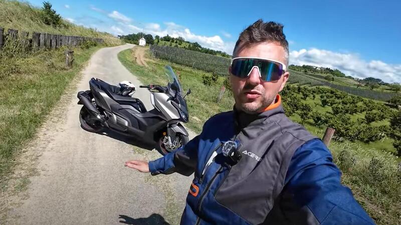 Un mese con... Kymco AK 550 Premium. Ep.2: che sorpresa fuori citt&agrave; [VIDEO]